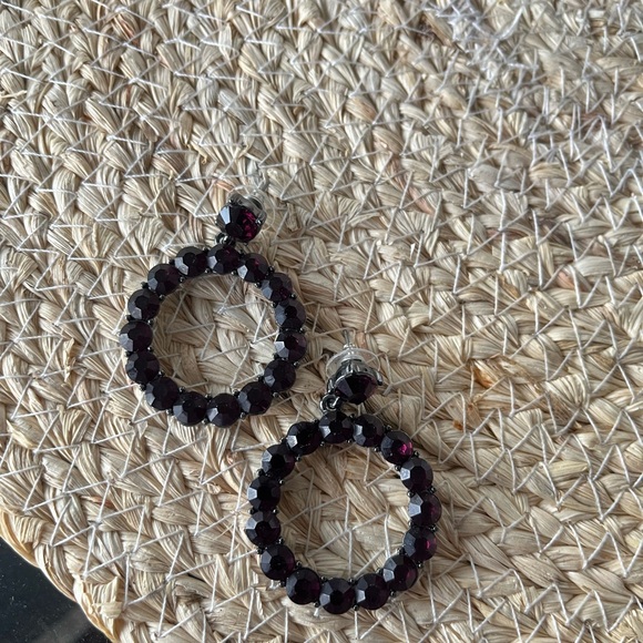 🌺 5/$30 🌺 Burgundy rhinestone circular drop earrings - Picture 3 of 6
